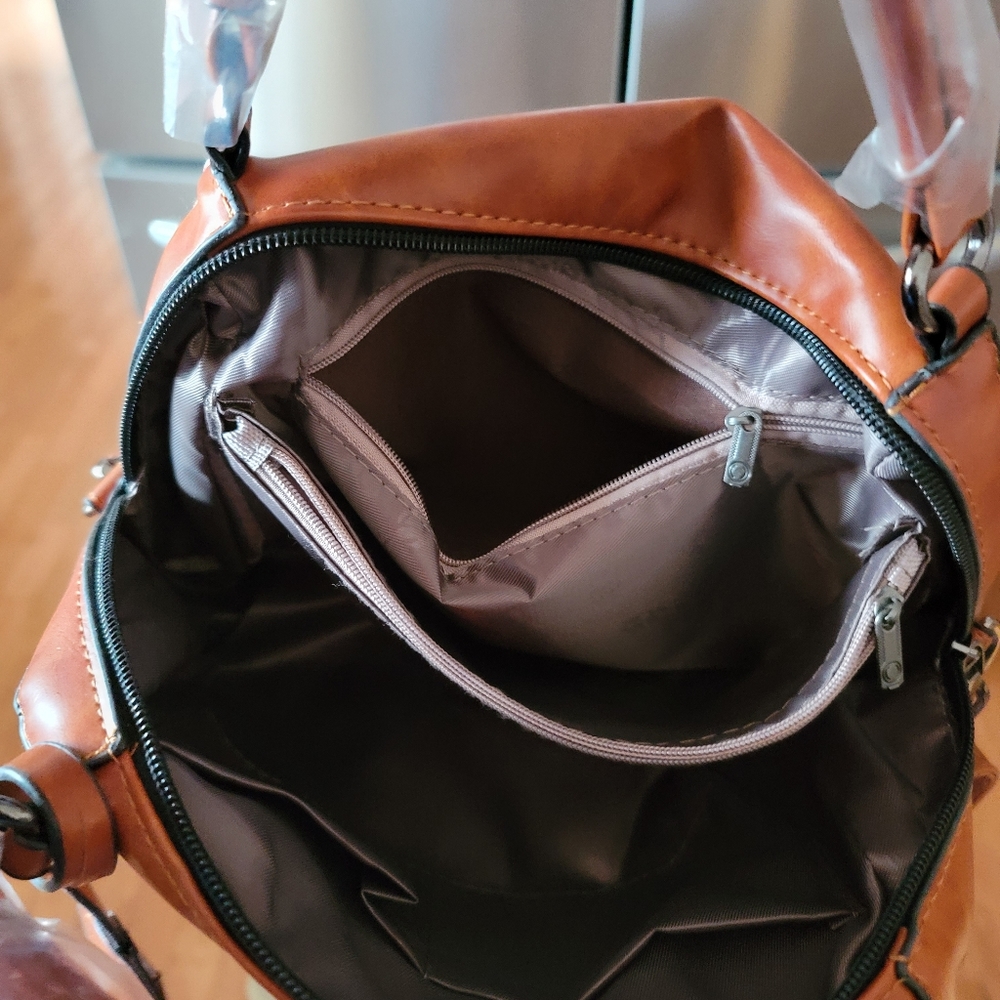 Purse - Picture 4 of 4